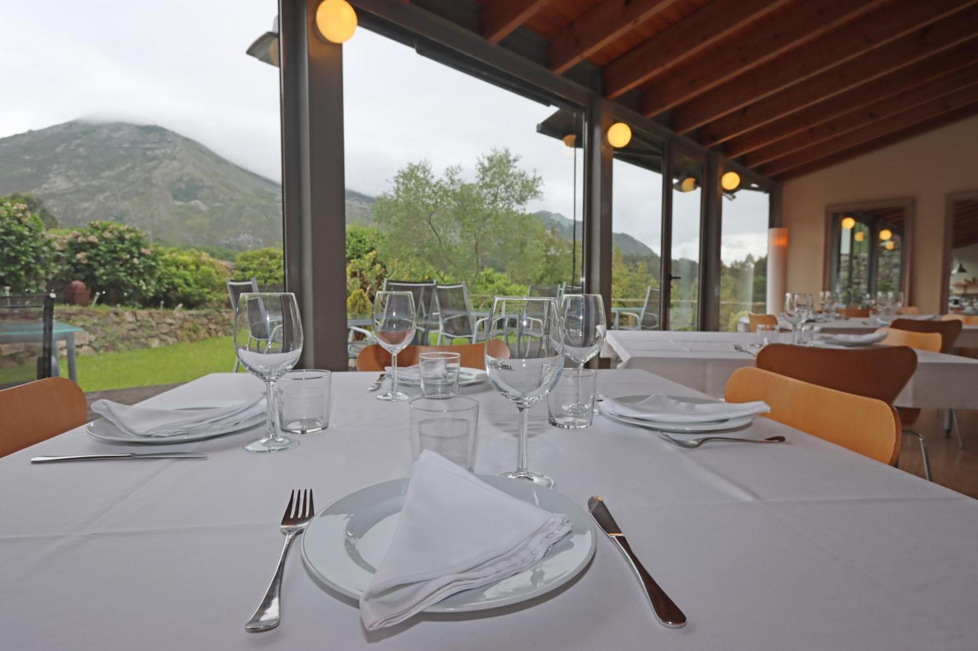 Hotel El Babu Caravia Extérieur photo